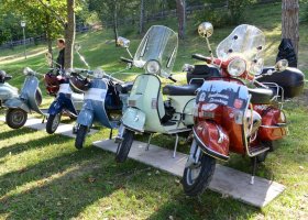 Vespa-Treff 2013 - Festplatz Völs am Schlern