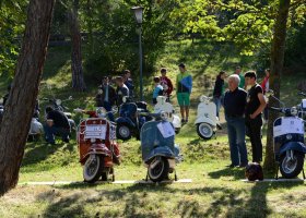 Vespa-Treff 2013 - Festplatz Völs am Schlern