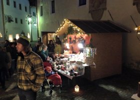 Völser Weihnachtsmarkt’l  Untervöls - Südtirol