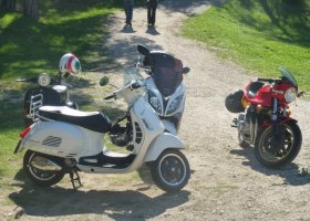 Vespa-Treff 2012 - Festplatz Völs am Schlern