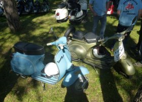 Vespa-Treff 2012 - Festplatz Völs am Schlern